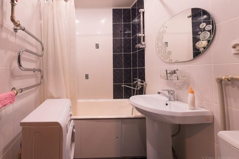 ll. В центре города