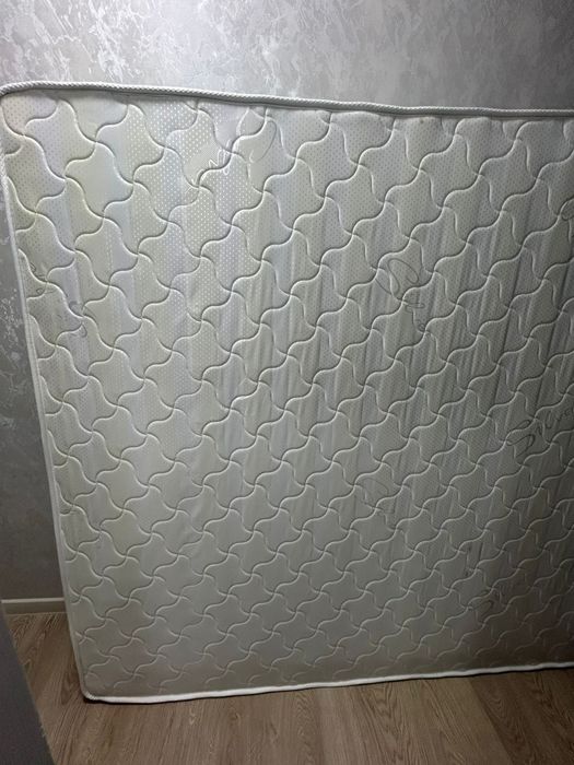 Матрас размер 180×200