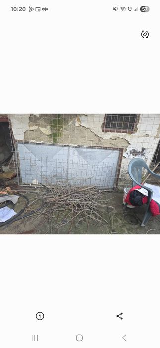 Vand usa tabla  cu rama și balamale