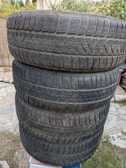Pirelli Winter 205 60 16
