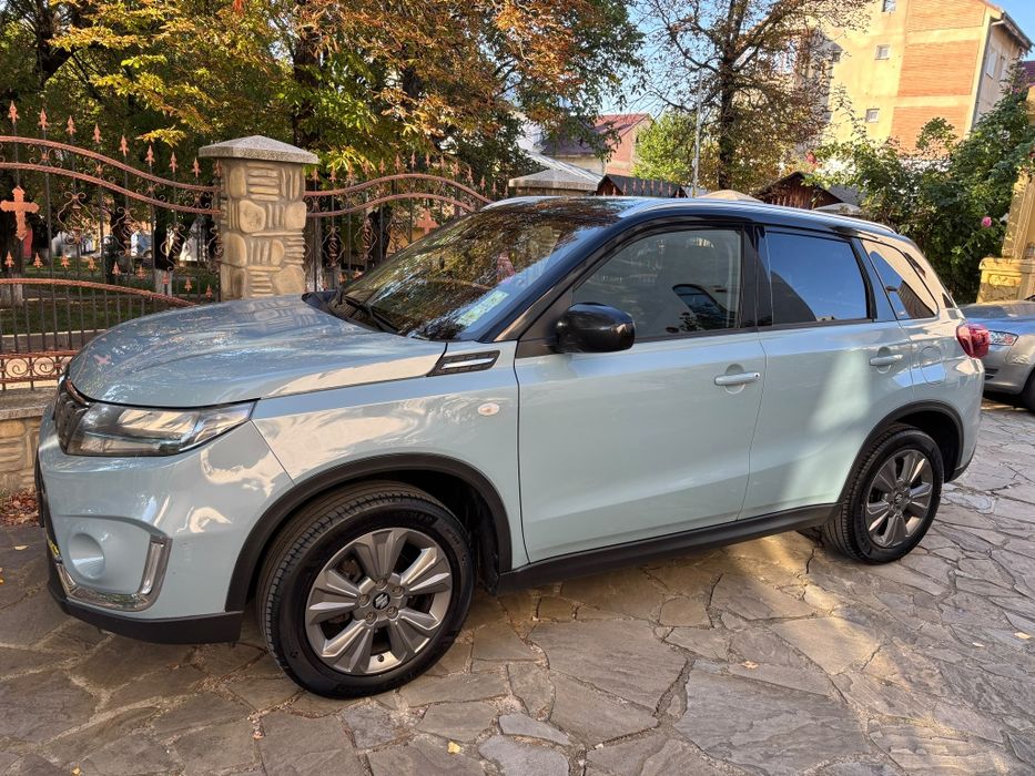 Suzuki Vitara Carte Service doar Suzuki