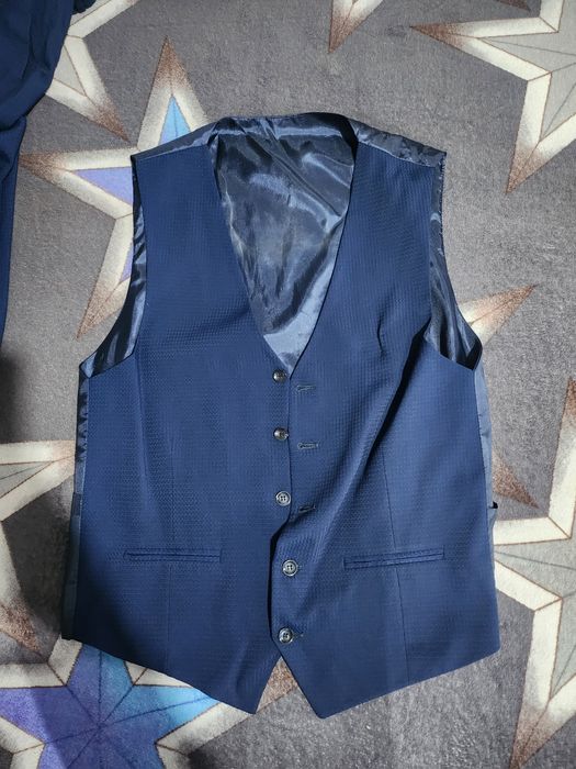 Costum barbatesc 3 piese- albastru regal