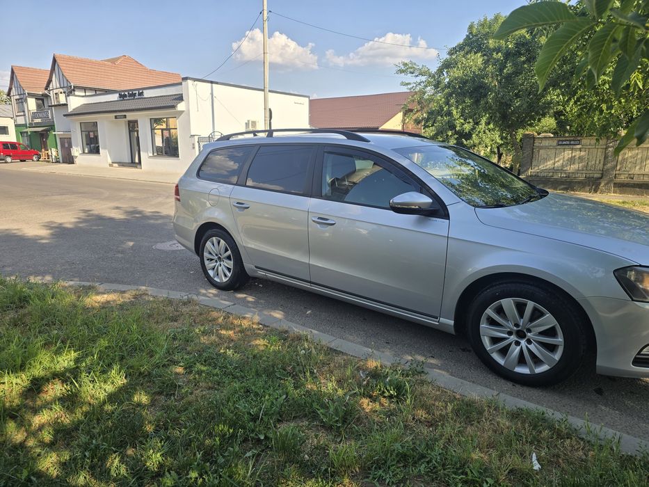 VOLKSWAGEN Passat 2012 — imagine 3