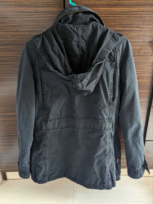 Женско яке Levis