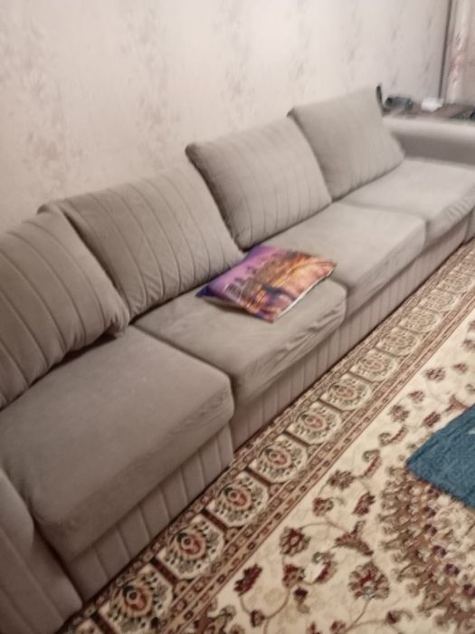 Продам диван. Срочно