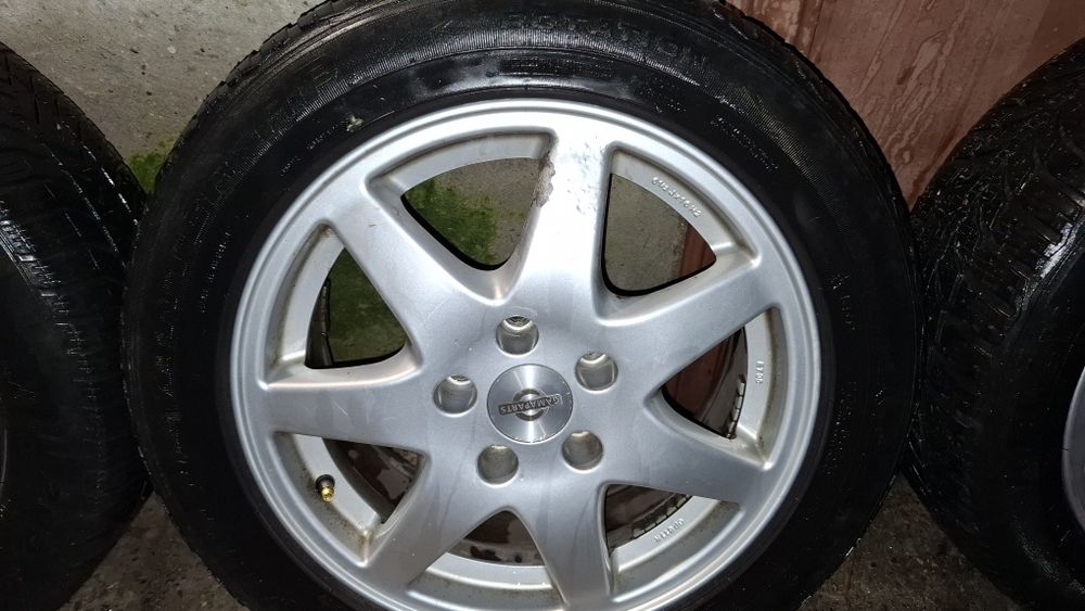 Vând jentii de aliaj cu spițe in stare bună