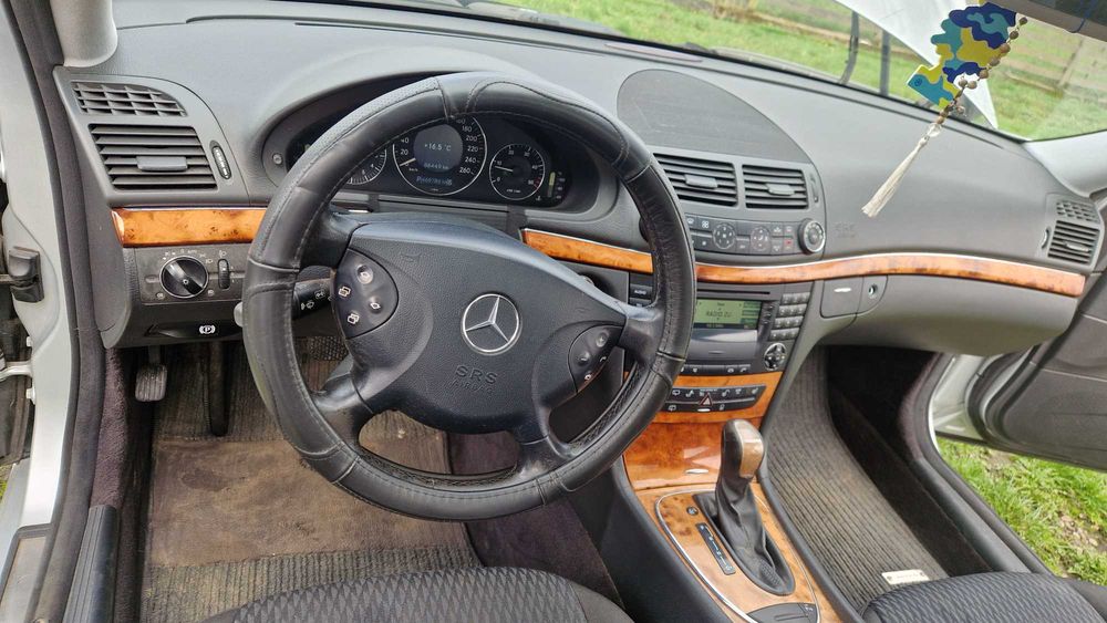 Mercedes e220 2006 elegance
