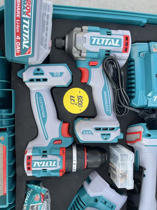Set scule pe acumulator Total pe acumulator NOU