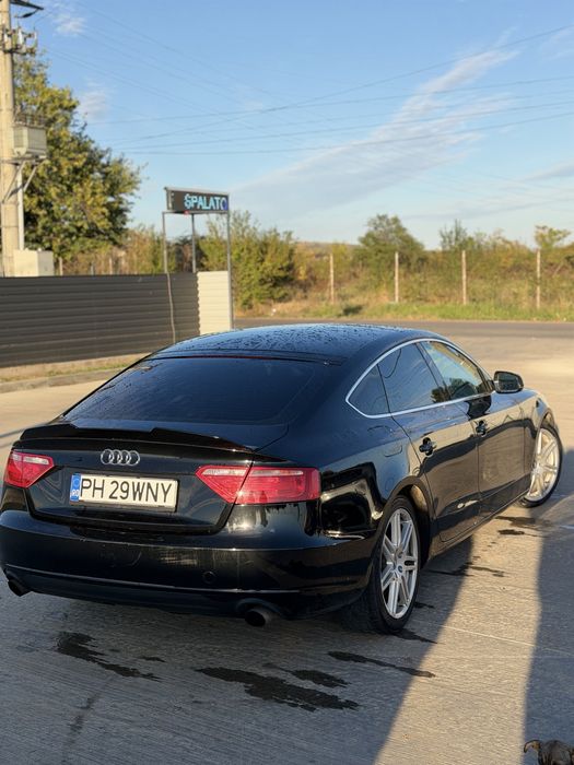 Audi A5 Sportback 2.0 TFSI 211 CP • Manuală 6 trepte • 2011