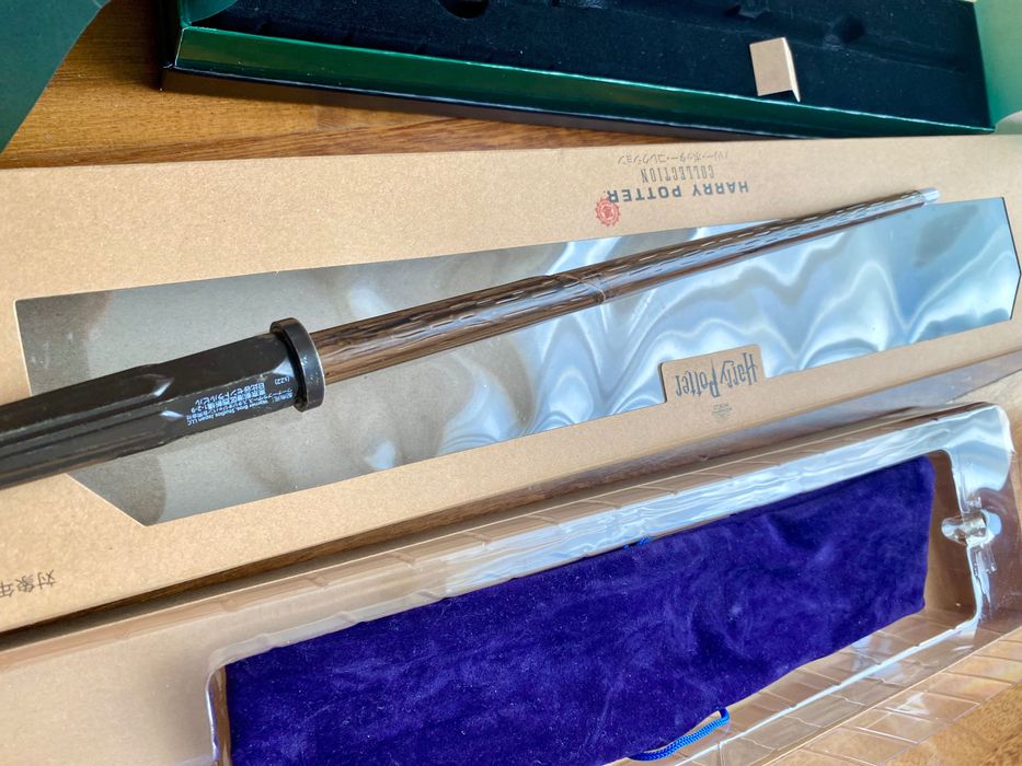 Baghetă originală Harry Potter "The Locket Of Slytherin Wand"