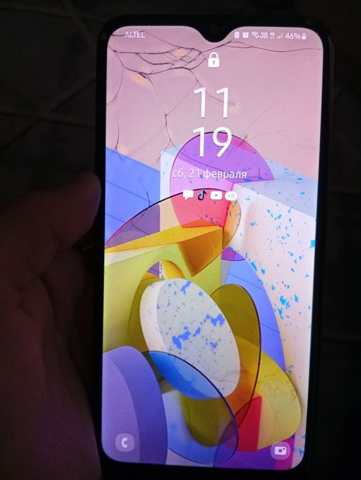 Самсунг а10с hghh