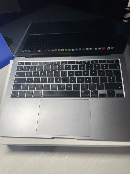 MacBook Air M1 2020 256GB / 8GB Space Gray