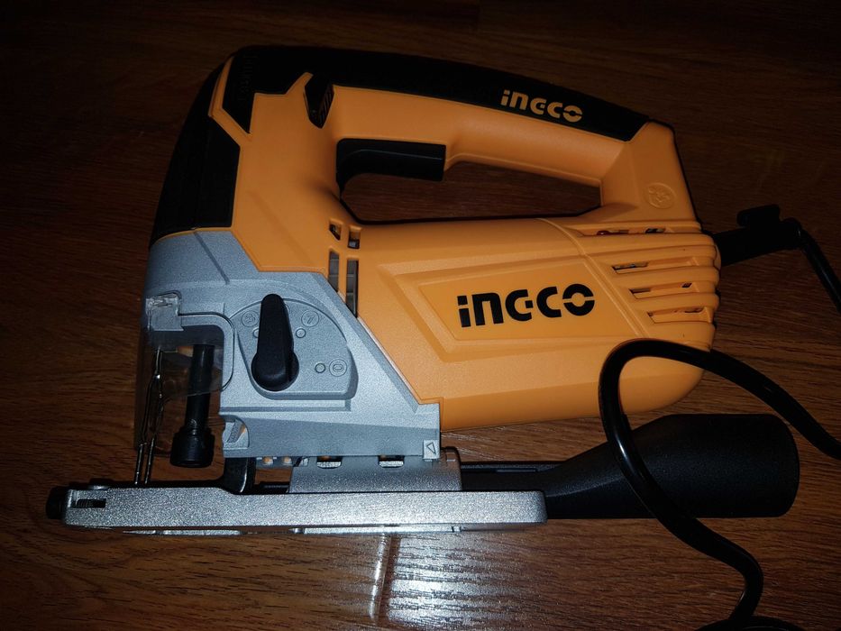 Продается Электролобзик INGCO JS80028 Industrial 800W, новый