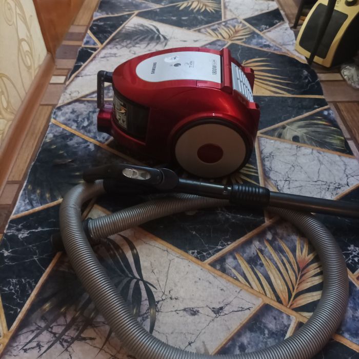 Продам пылесос хорошем