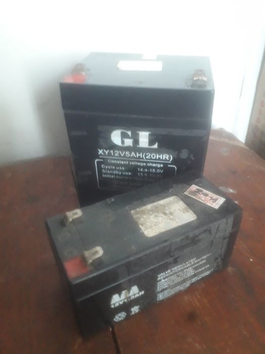 Продам гелевые аккумуляторы