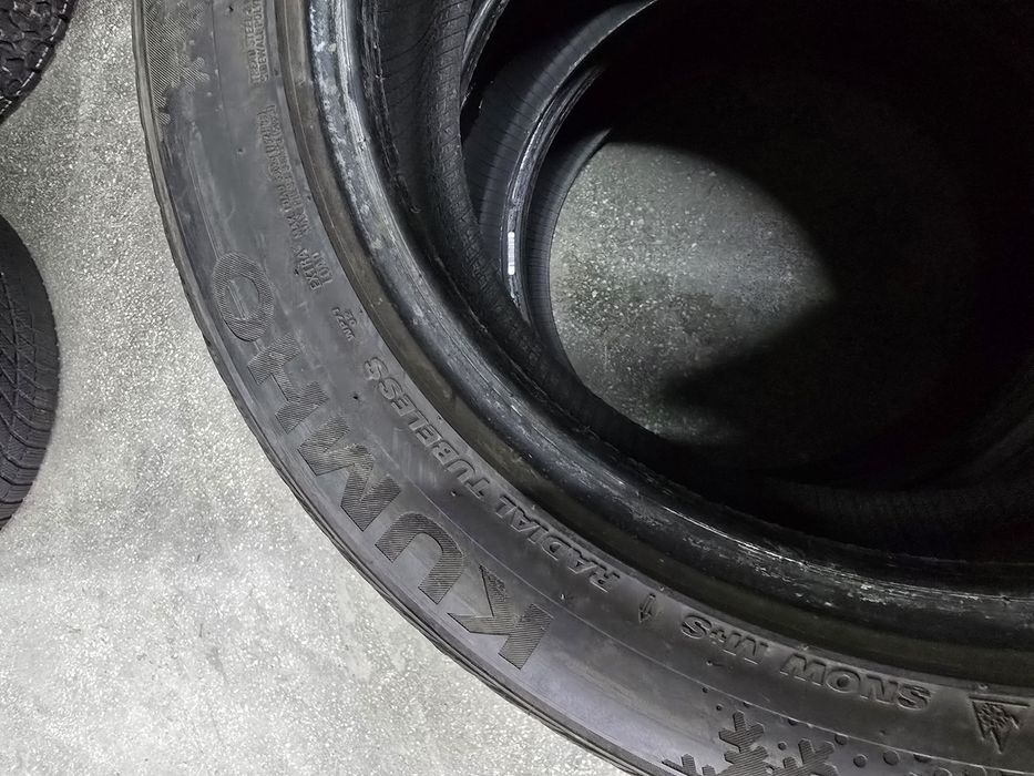 4x 205/55/17 M+S KUMHO Stare excelentă