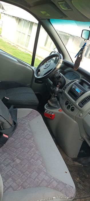 Opel vivaro 1.9 autoturism