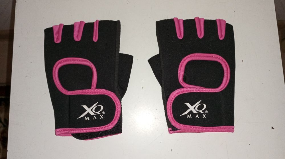 Colanți Cycling și Mănuș  Cycling și  Bande pentru păr.