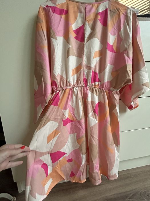 Дамска цветна рокля