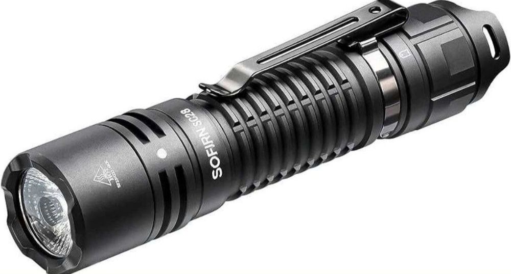 Lanterna Sofirn SC28