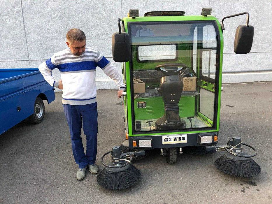 Мусоро Уборочная подметальная Электро машина