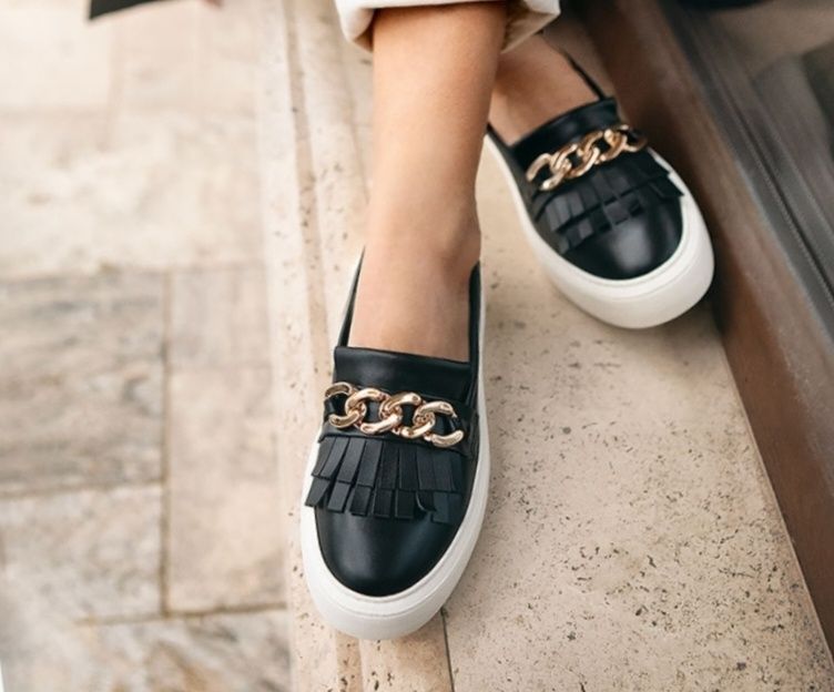 Дамски обувки Bianki и Дамски луфърии от естествен лак