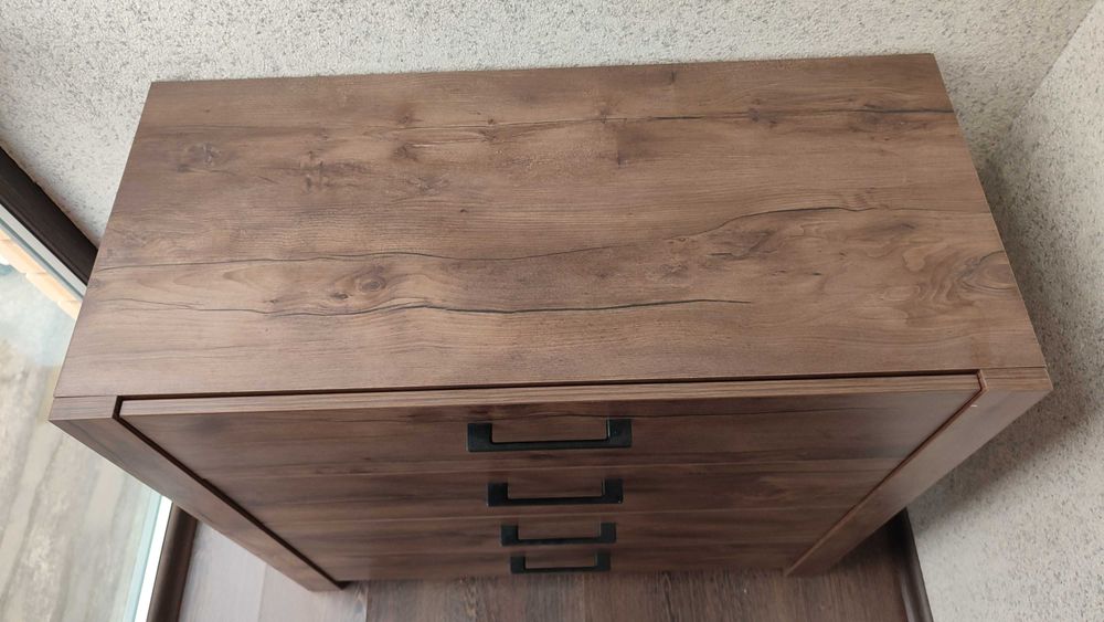 Комод (4 выдвижных ящика) б/у