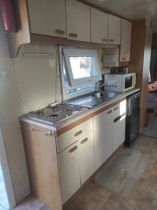 МОБИЛНА КЪЩА / Стационарна каравана