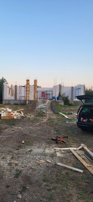 Munca in Constructii