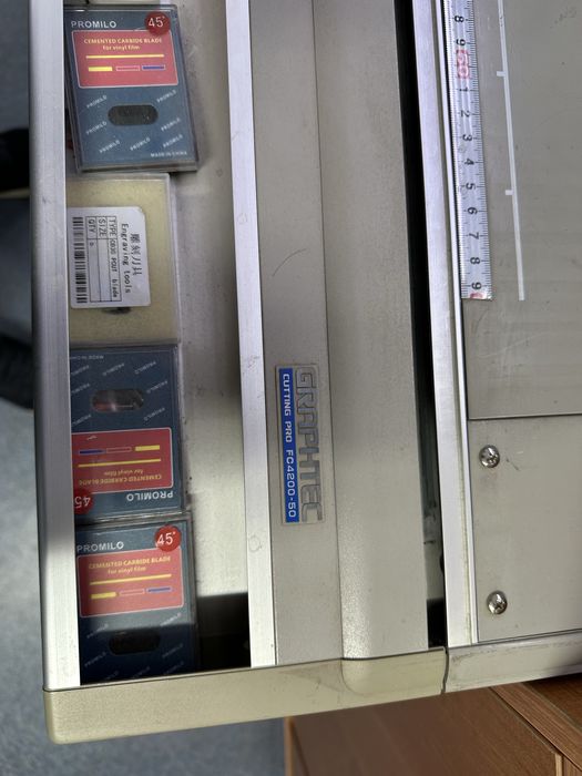 Планшетный плоттер Graphtec fc4200-50