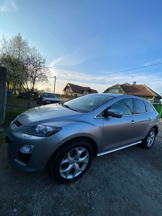 Vând Mazda cx-7 2012