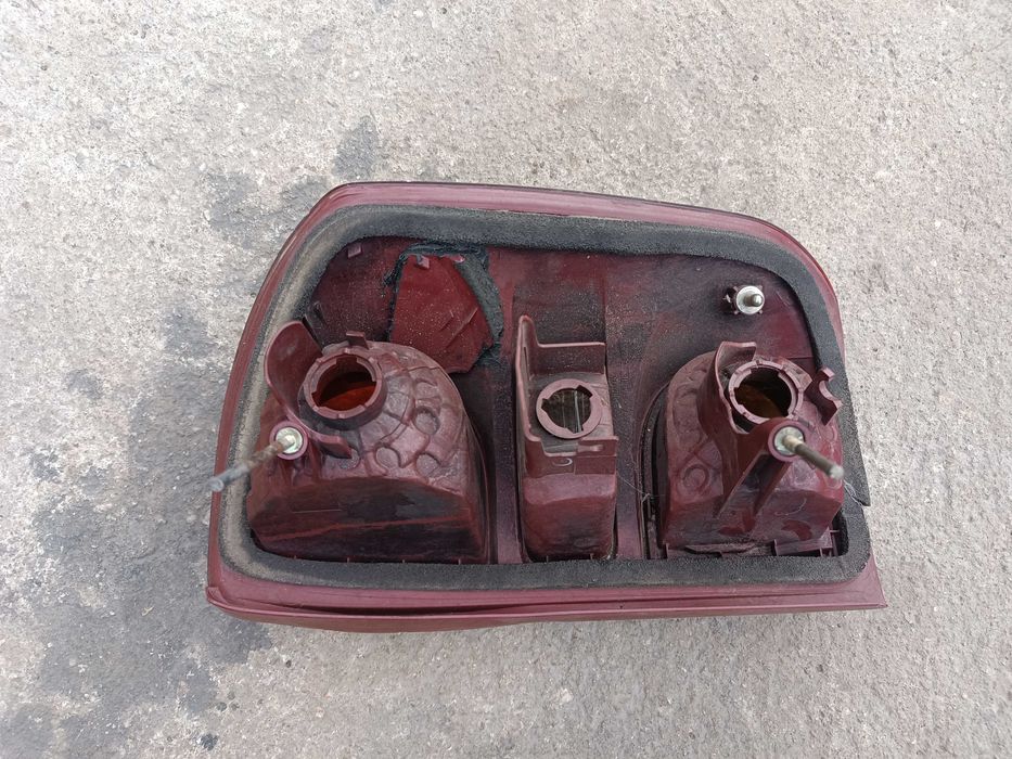 Ляв стоп Toyota Rav4 фейслифт