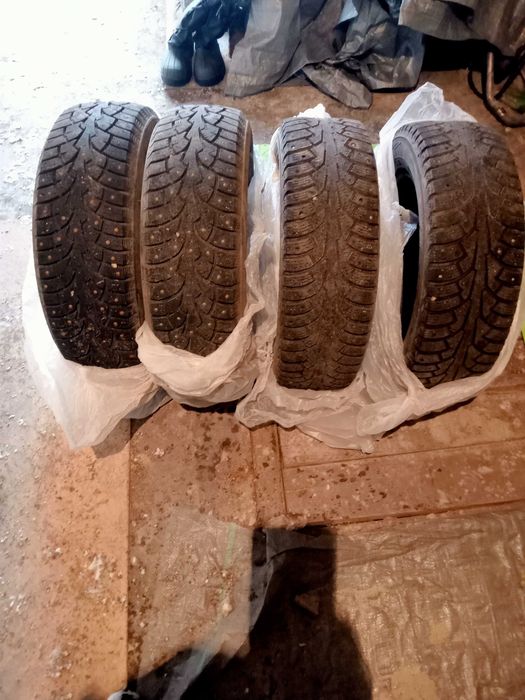 Продам шины б/у размер 185/65 R 15