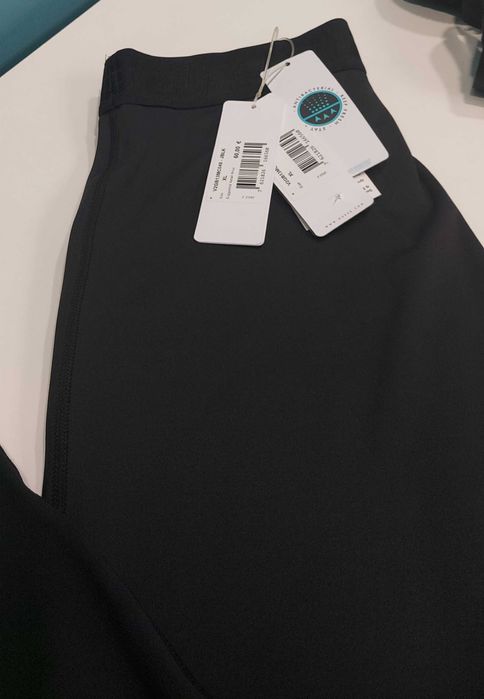 Спортен клин Guesss