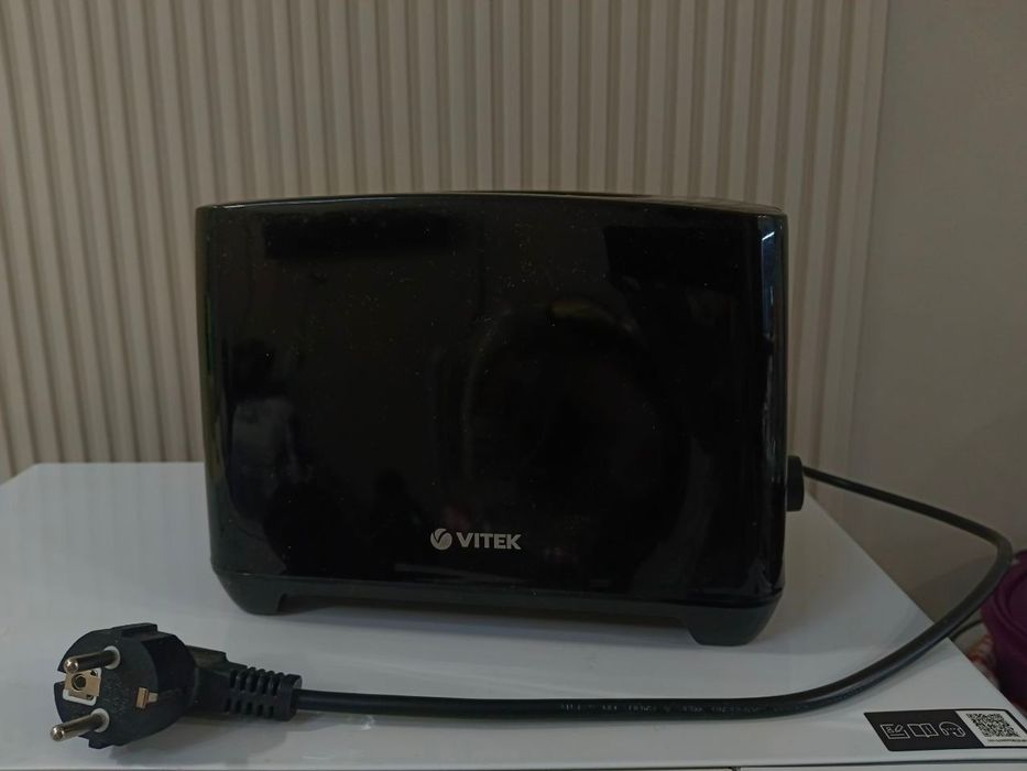 Тостер vitek продам