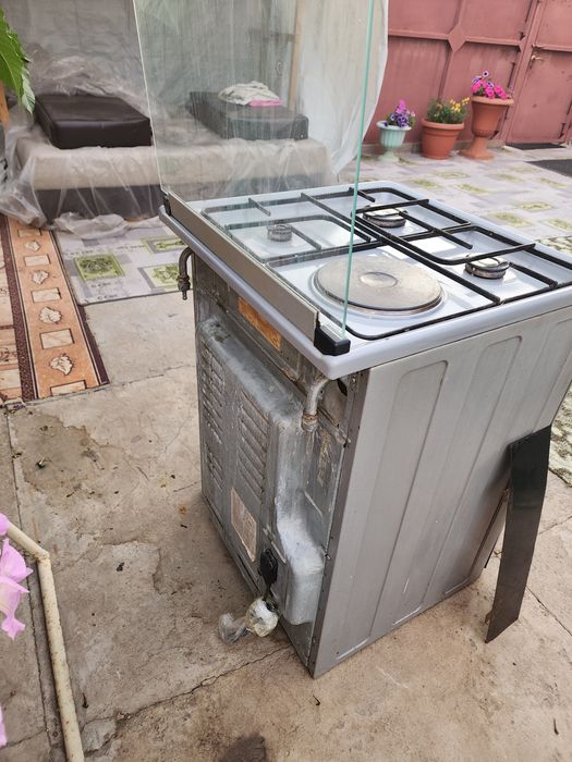 Продам плиту газовую