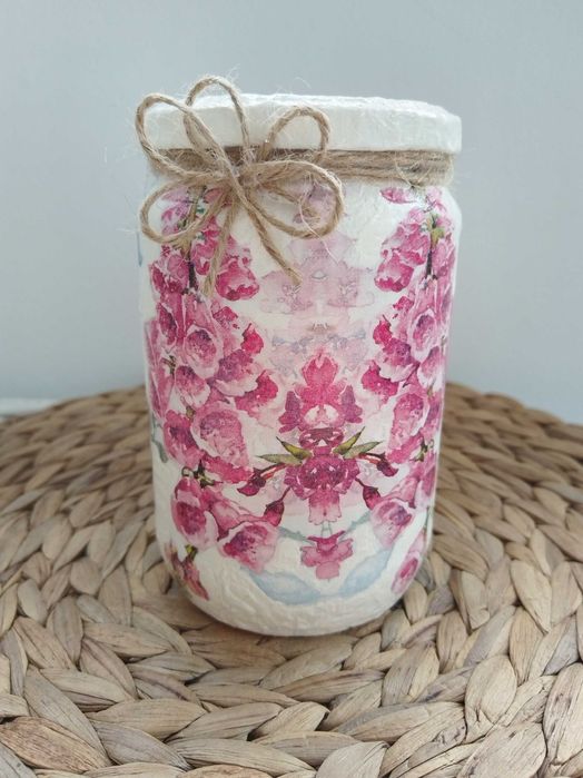 Ръчно изработени буркани за лакомства