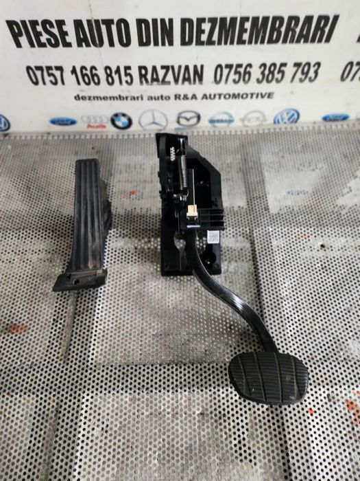 Pod Pedalier Pedala Frana Acceleratie Bmw Seria 2 F45 F46 Automata Volan Stanga