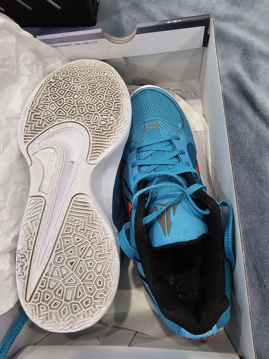 Маратонки Nike Ja 2 "Scratch", размер 42,5