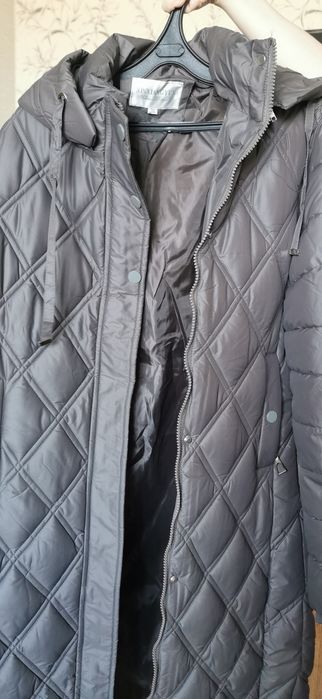 Продам пальто демисезонное