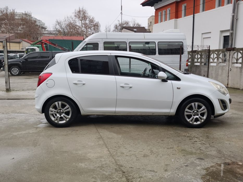 Opel CORSA 2011 1.4 GPL