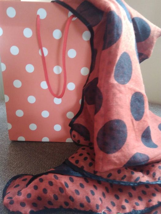 Чисто Нови шалове