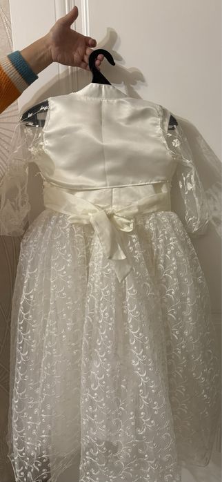 Белое платье для девочек