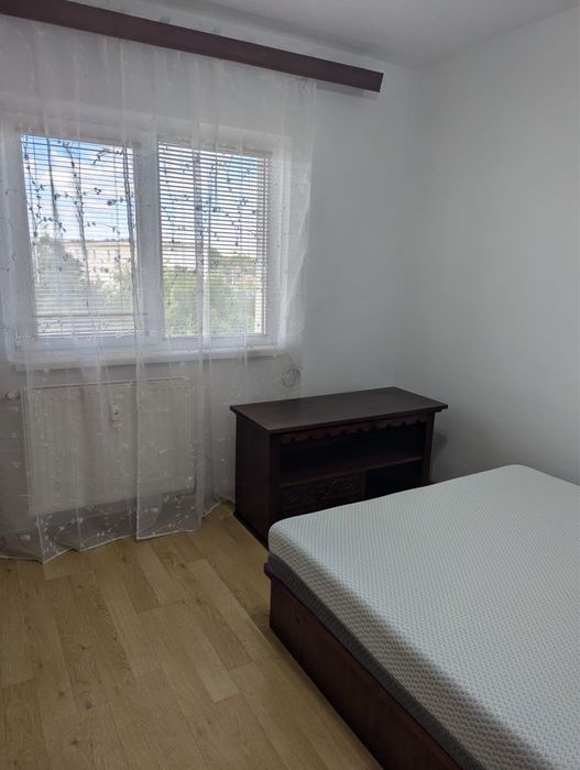 Apartament cu 2 camere decomandat