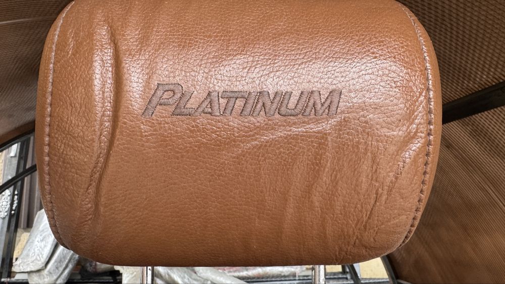 Сидение передние Тундры