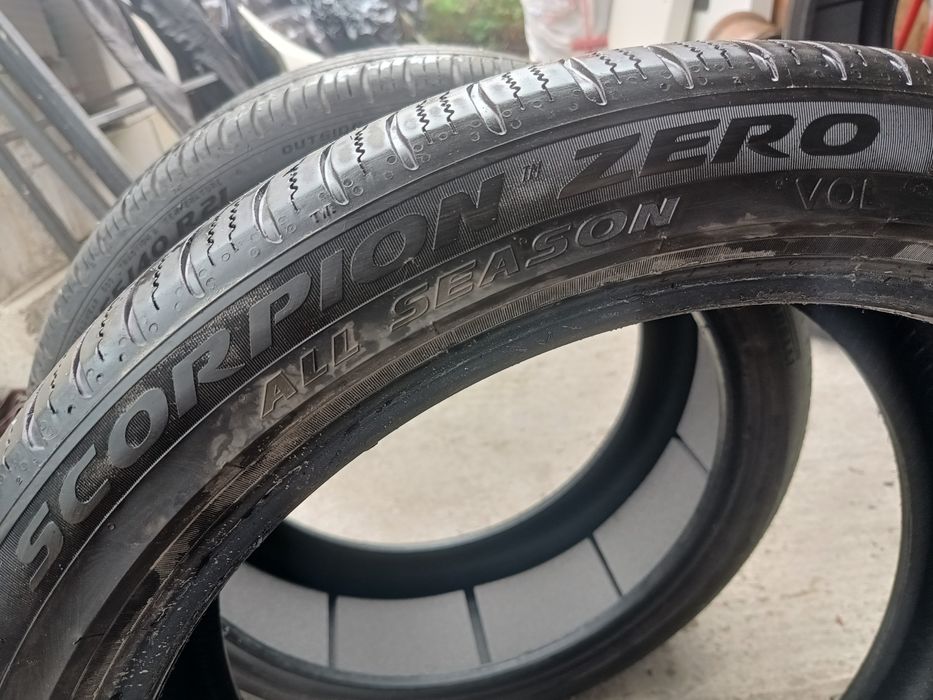 Pirelli scorpion zero 255/40r21
