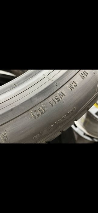 275 40 R21 / 315 35 R21 Pirelli