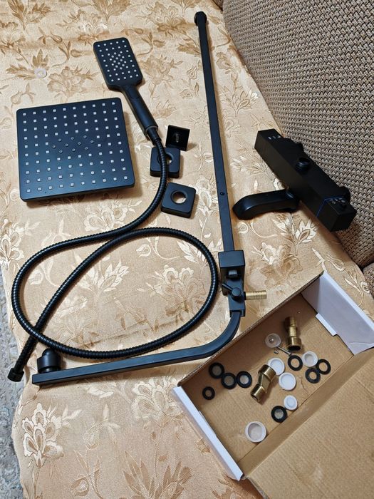 Душевой гарнитур с термостатом новый