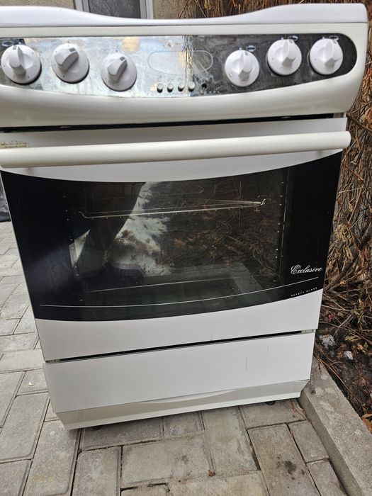 Бу электронная плита.