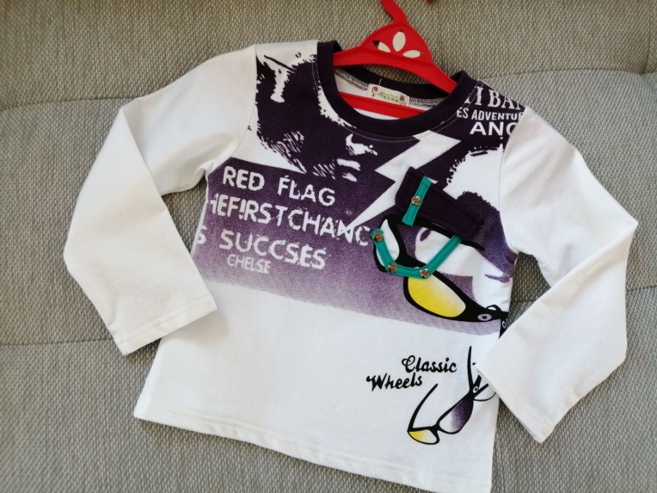 Продам свитшоты для мальчика.